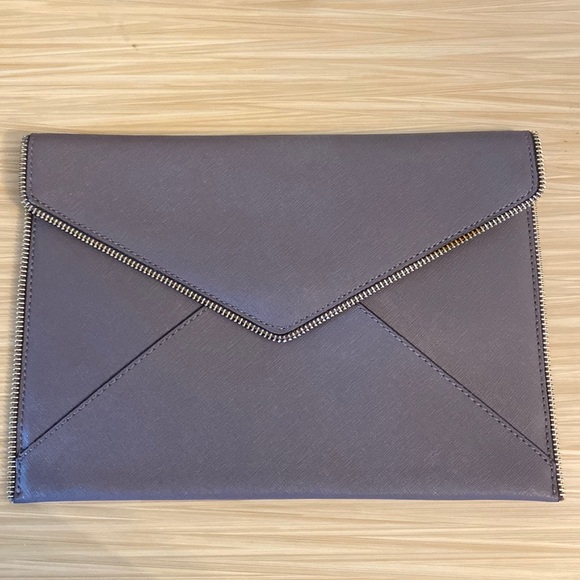 Rebecca Minkoff Handbags - Rebecca Minkoff Clutch